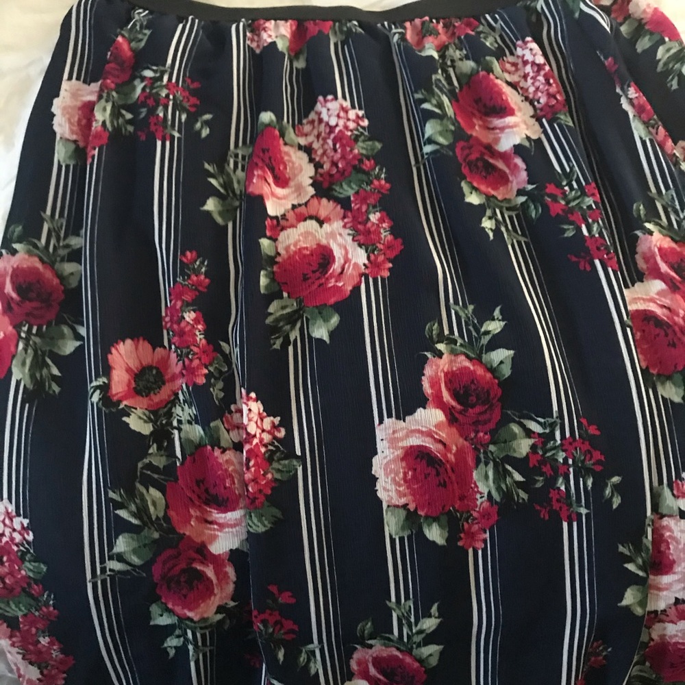 Lularoe Lola skirt